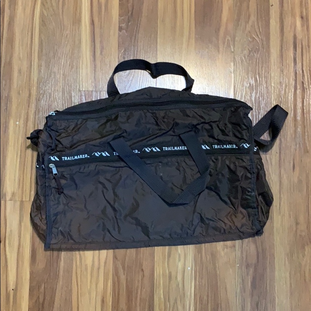 Trail maker duffel bag